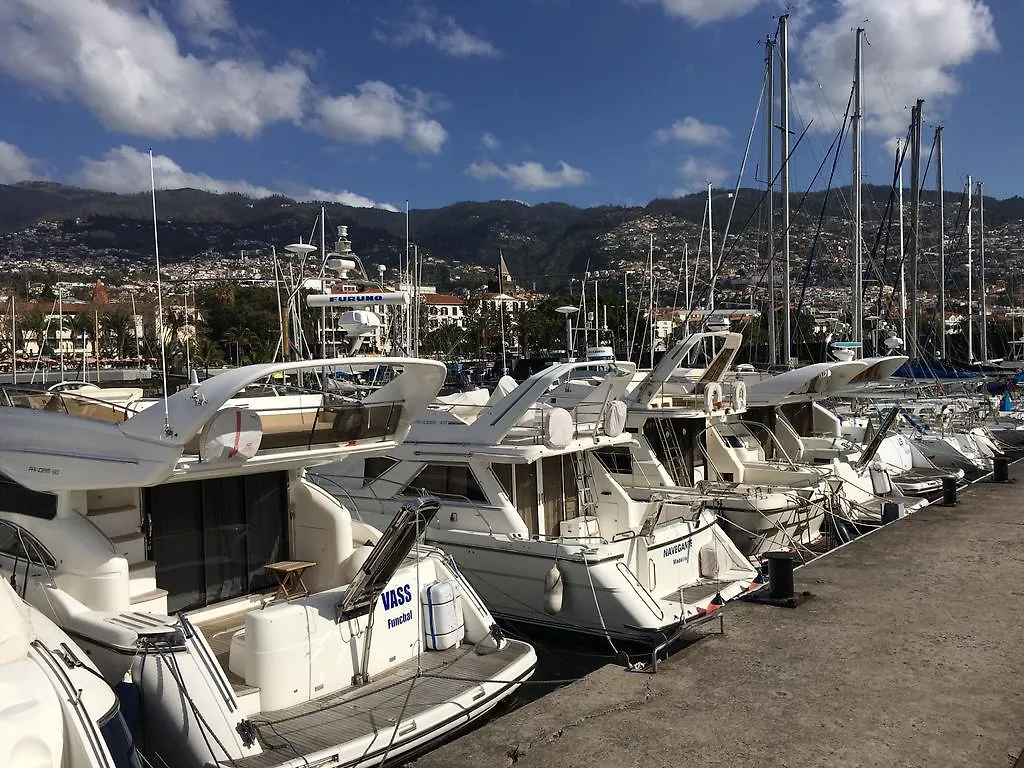 Vass Hotel Funchal  Botel